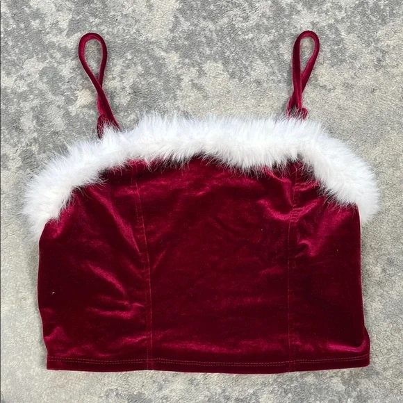New Wallflower Sexy Santa Crop Top Mean Girls Red Faux Fur Christmas Sz L - Picture 2 of 7